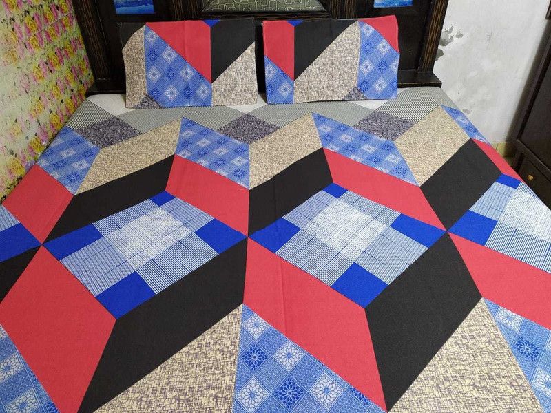 OBEROI HANDLOOM 300 TC Cotton Queen Printed Flat Bedsheet  (Pack of 1, Multicolor)