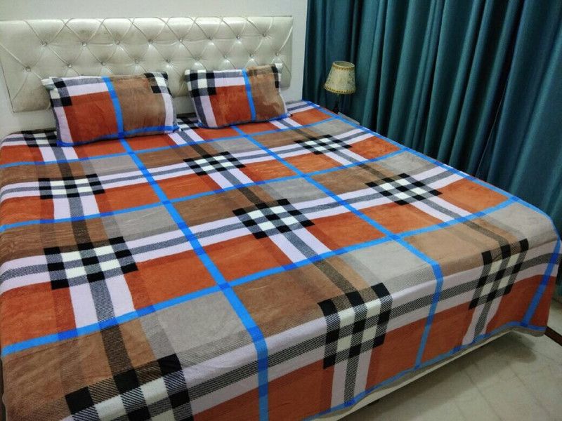 Byloom 220 TC Velvet Queen Floral Flat Bedsheet  (Pack of 1, Brown)