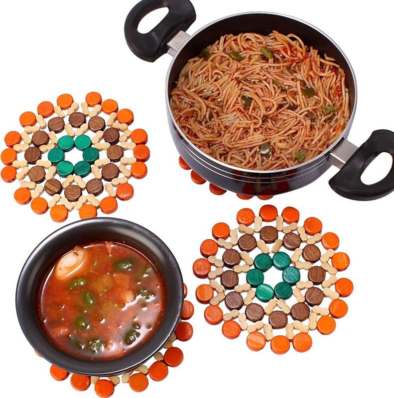 NEXT ANGLE STOREMART Round Pack of 4 Table Placemat  (Multicolor, Wood)