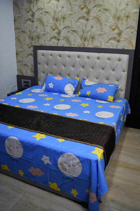 GRTEXTILE 140 TC Cotton Double Printed Flat Bedsheet  (Pack of 1, Multicolor)