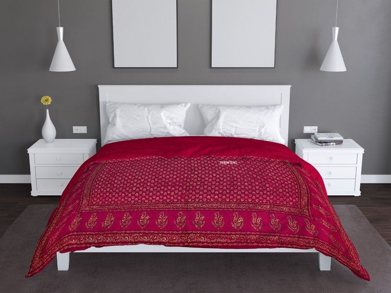 THROW KING Solid Double Quilt for Heavy Winter  (Cotton, Maroon)