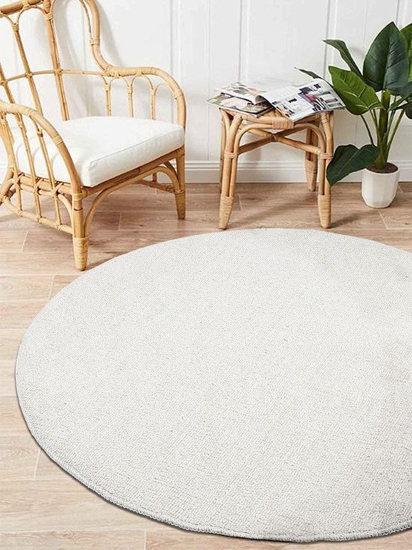 Saral Home Polyester Floor Mat  (Ivory, Medium)