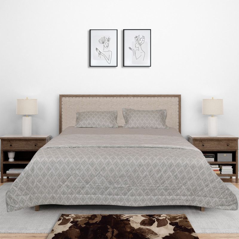 Black Gold Printed King Comforter for Mild Winter  (Cotton, Green SC)