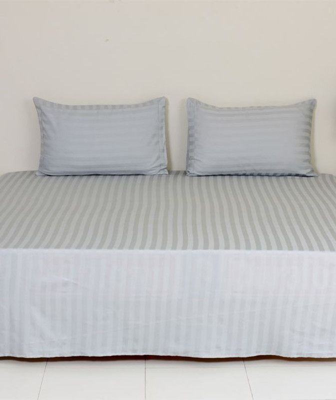 Trendy Threads 300 TC Cotton Double Solid Flat Bedsheet  (Pack of 1, Grey)