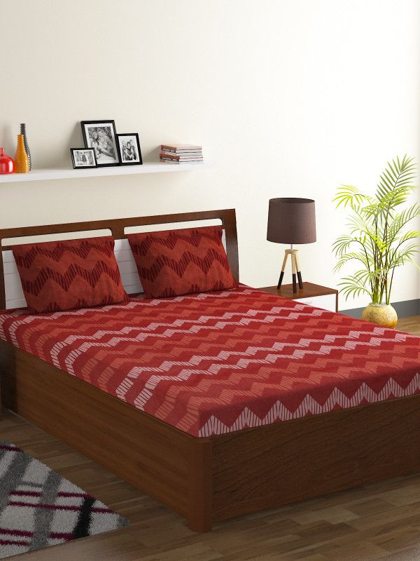 Bombay Dyeing 120 TC Cotton Double Printed Flat Bedsheet  (Pack of 1, Red)