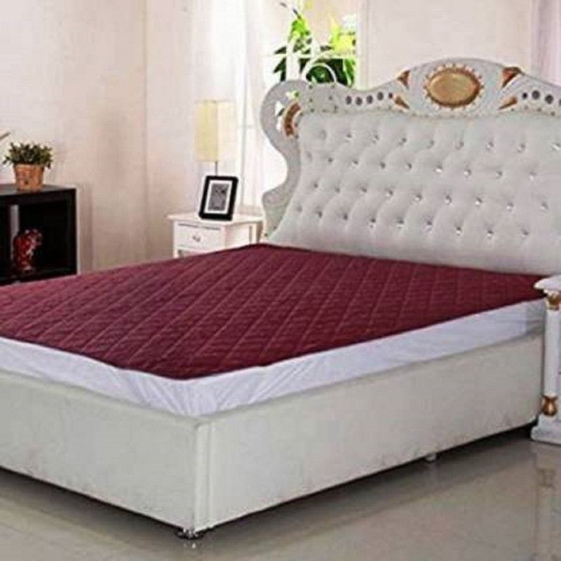 Hot Dealzz Elastic Strap Queen Size Waterproof Mattress Cover  (Maroon)