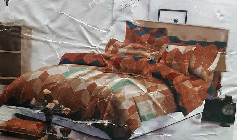 Prime Rose 250 TC Polycotton Queen Geometric Flat Bedsheet  (Pack of 1, Brown)