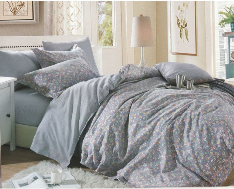 Nanki's Floral Queen Comforter for AC Room  (Polyester, Green)
