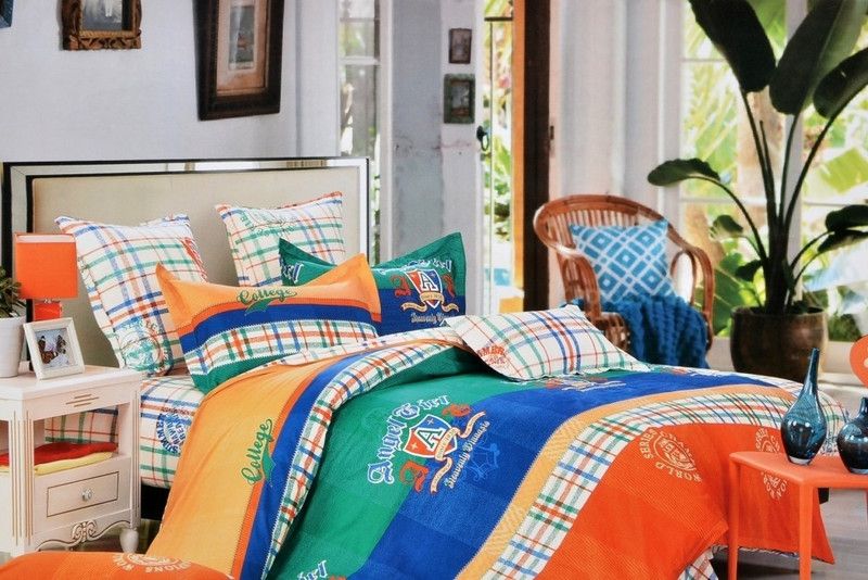 Valtellina Cotton King Floral Flat Bedsheet  (Pack of 1, Multicolor)