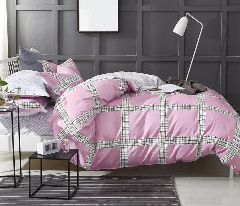 GIFTY 220 TC Cotton King Checkered Flat Bedsheet  (Pack of 1, Pink)
