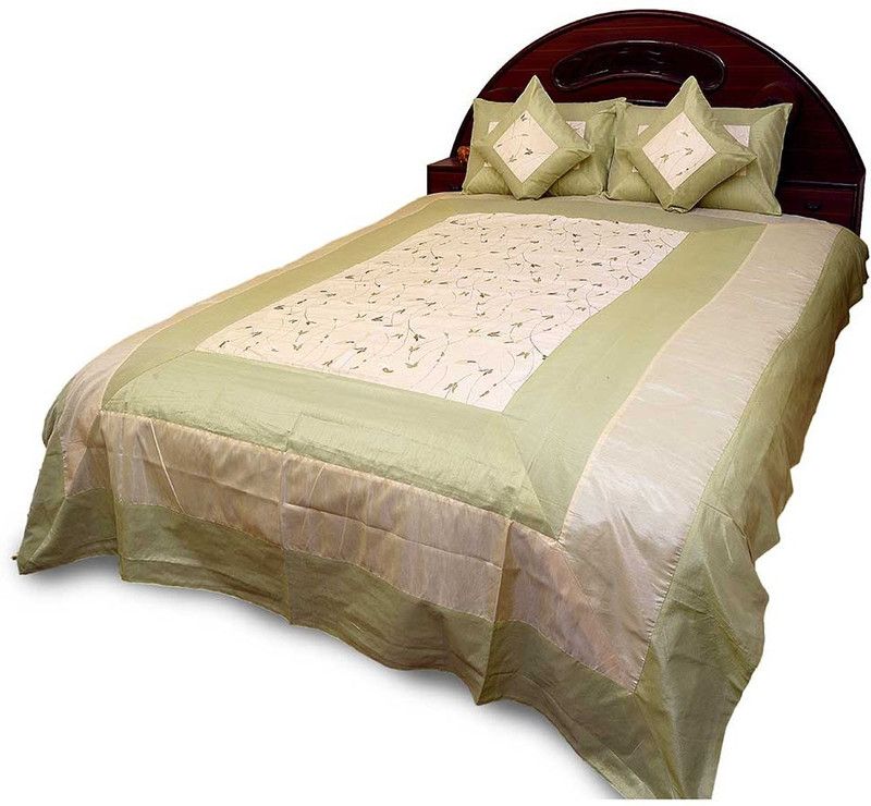 Indian Gift Emporium Polydupion Queen Sized Bedding Set  (Sea Green, White)