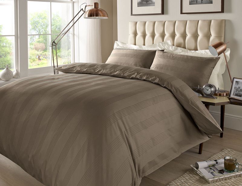 Mark Home 400 TC Cotton Queen Striped Flat Bedsheet  (Pack of 1, Beige)