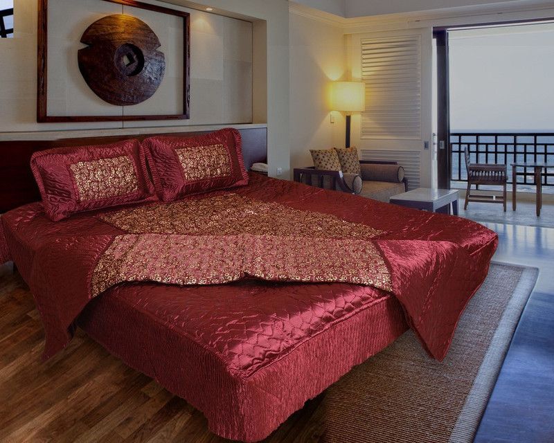 RAMESHTH Satin Double King Sized Bedding Set  (Maroon)