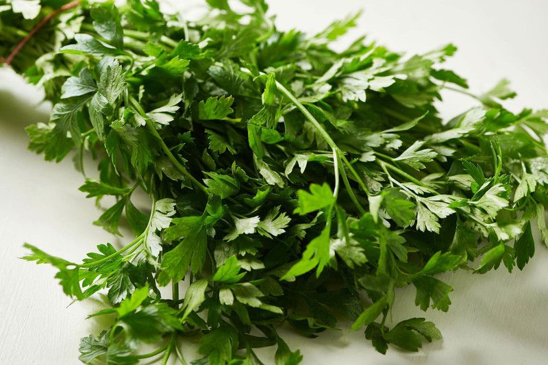 Mozette Parsley Seed  (85 per packet)