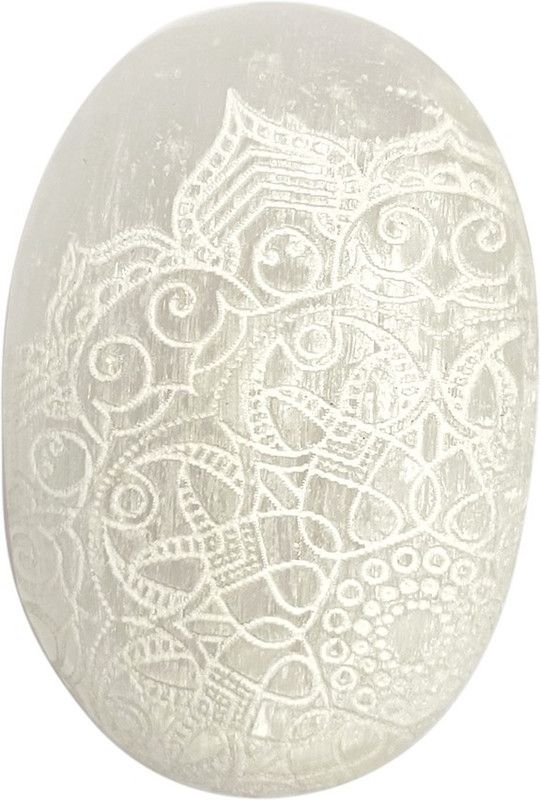 9dzine Carving Selenite Palm Stone Crystals Carving Selenite Large Crystal Palm Stone Polished Oval Crystal Pebbles  (White 1 Pieces)