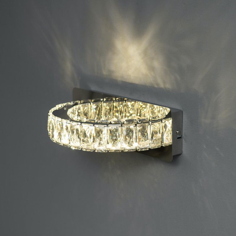 LightWave Wallchiere Wall Lamp With Bulb