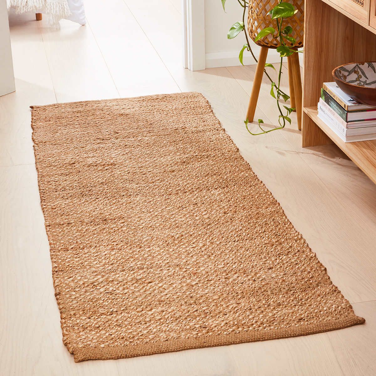 Jute Runner