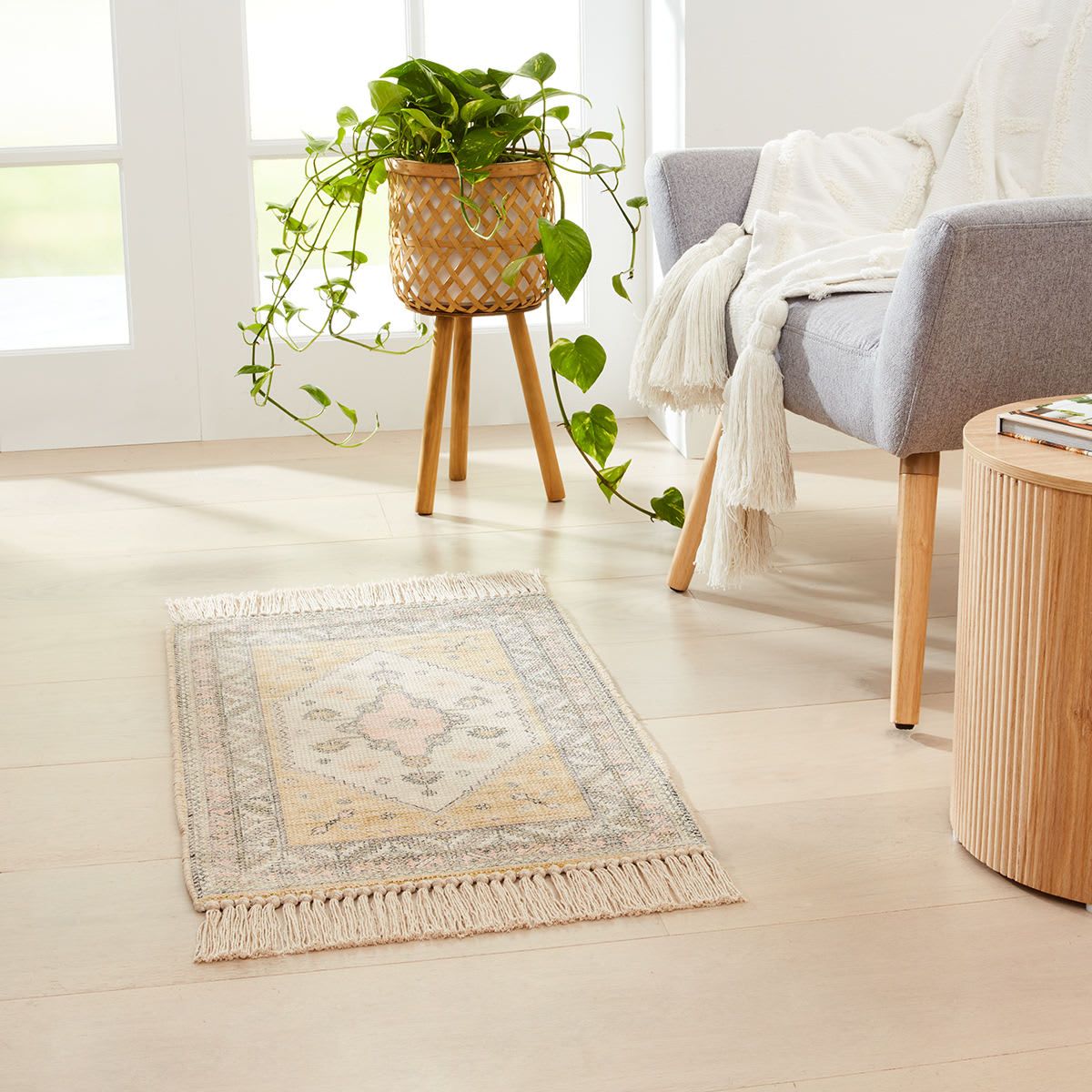 Arlo Rug