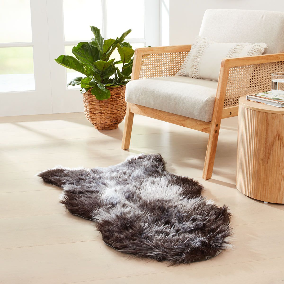 Gigi Ombre Faux Fur Rug