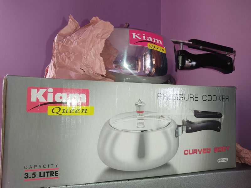 Kiam Pressure Cooker - 3.5 Litre