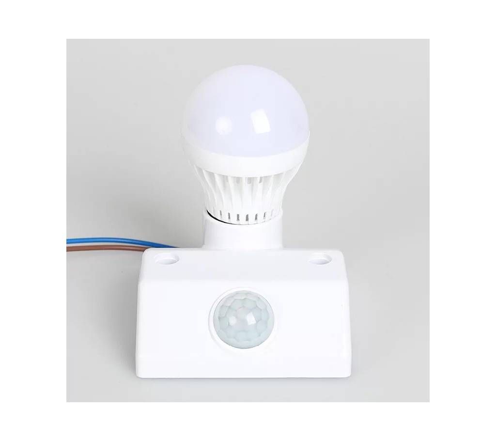 Motion Sensitive Light Holder with 5 Watt Bulb