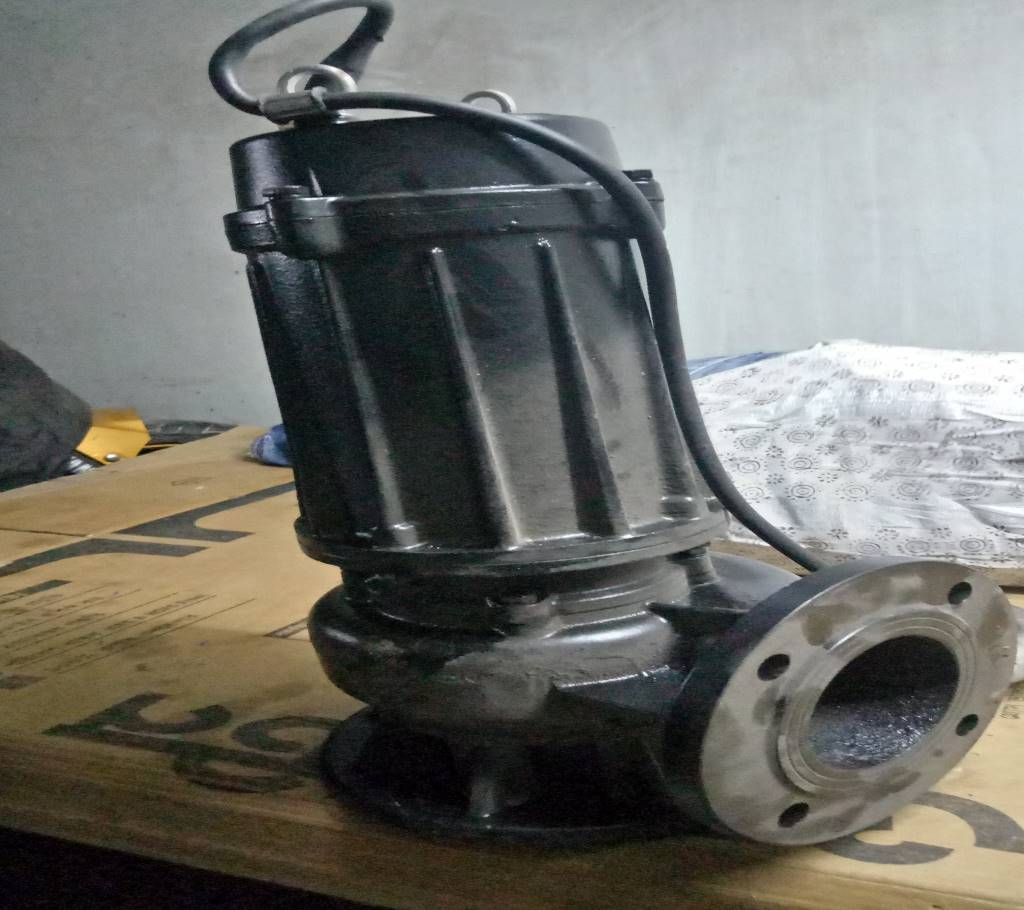 Sewage Cutter Submersible Pump
