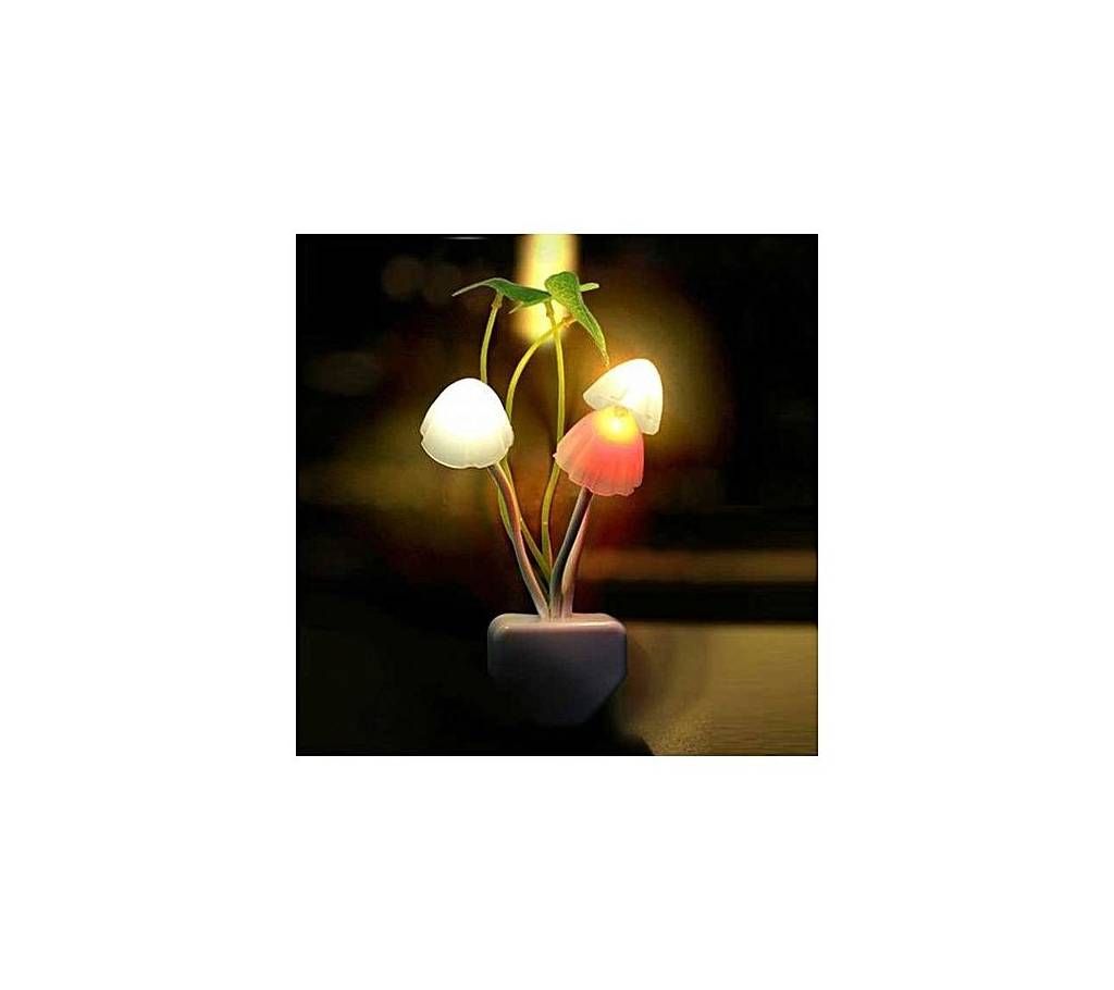 LED Dream Mushroom Lamp - White