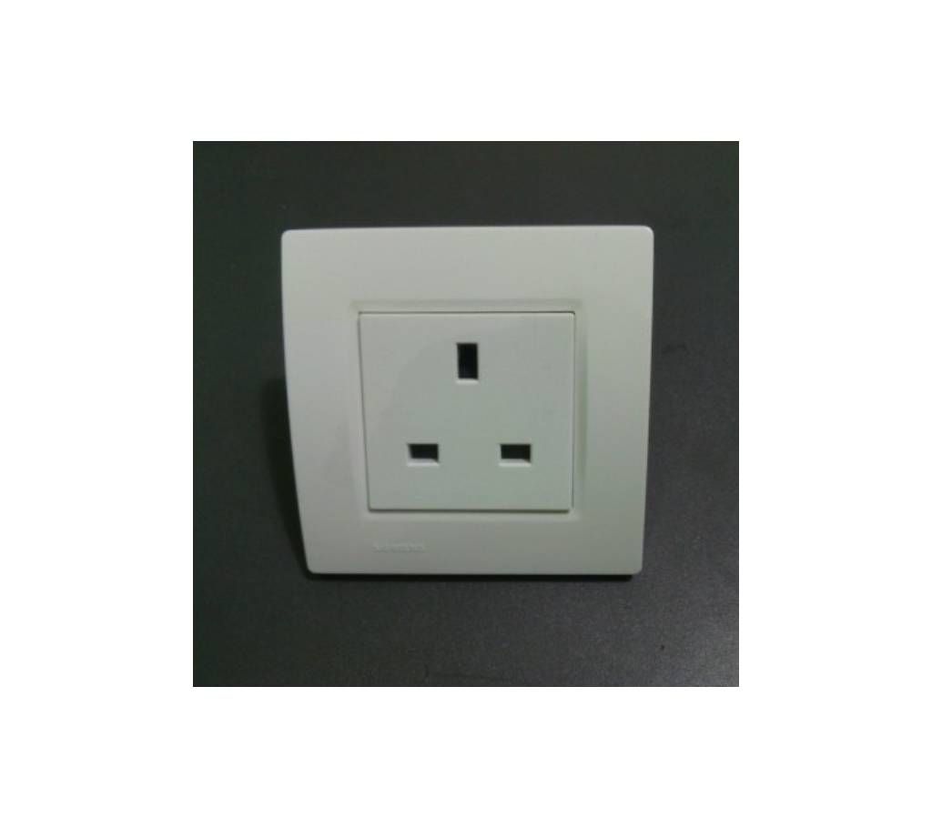 Siemens 13A 3 Pin Socket