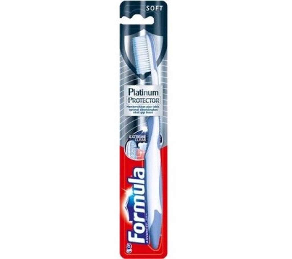 Formula Extreme Clean Soft Toothbrush