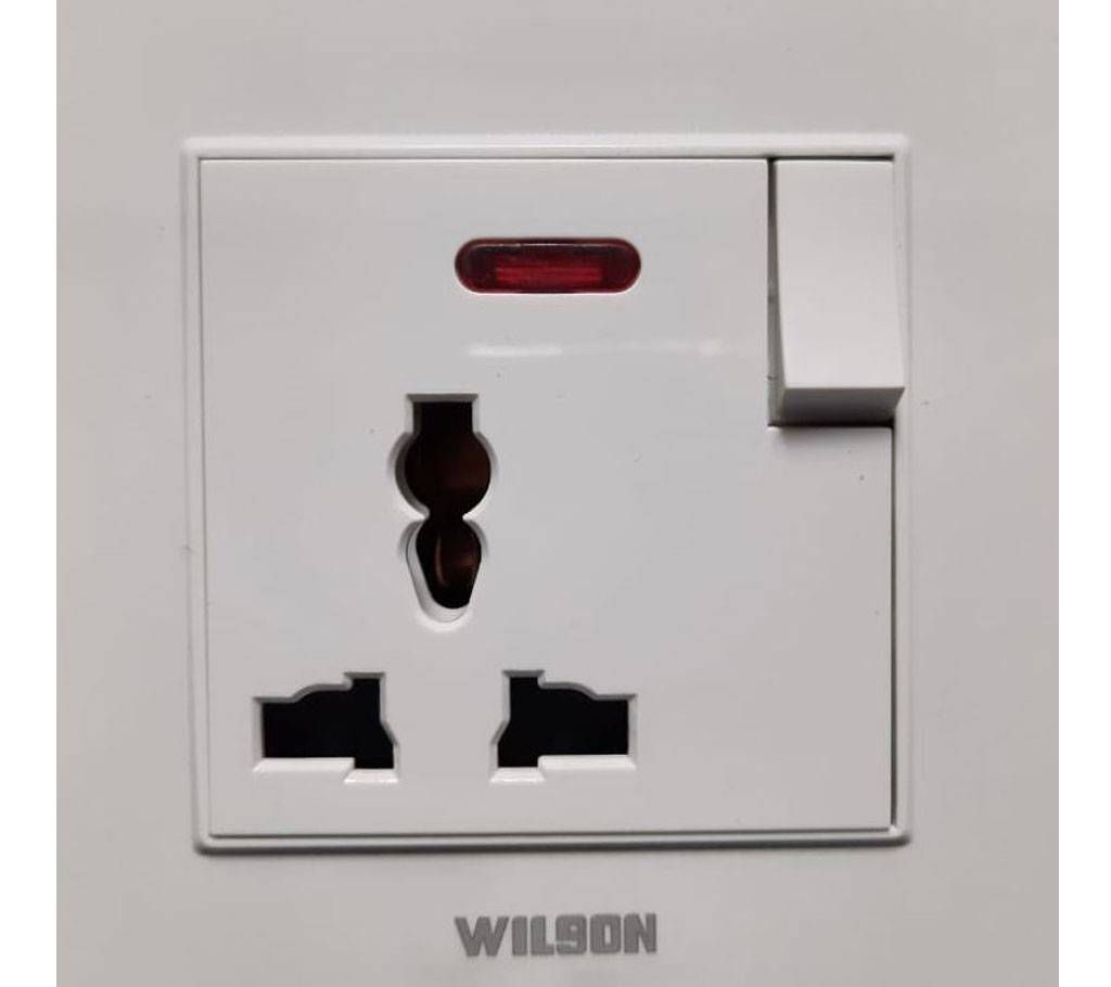 13A FLAT PIN SOCKET WITH NEON