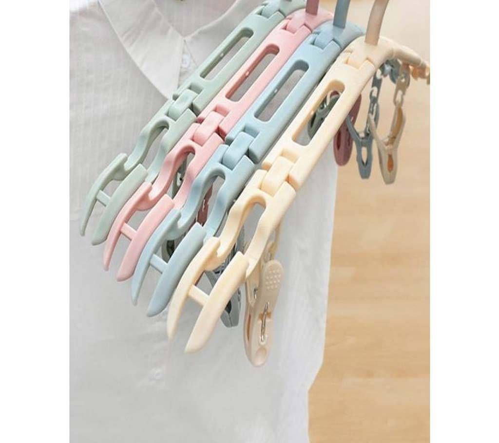Portable Folding Hanger