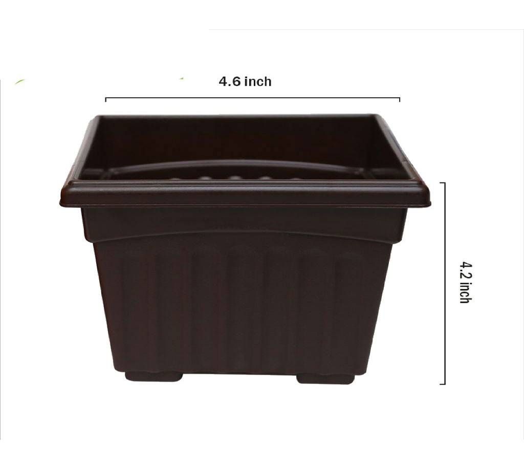 Square plastic pot 4.6 inches