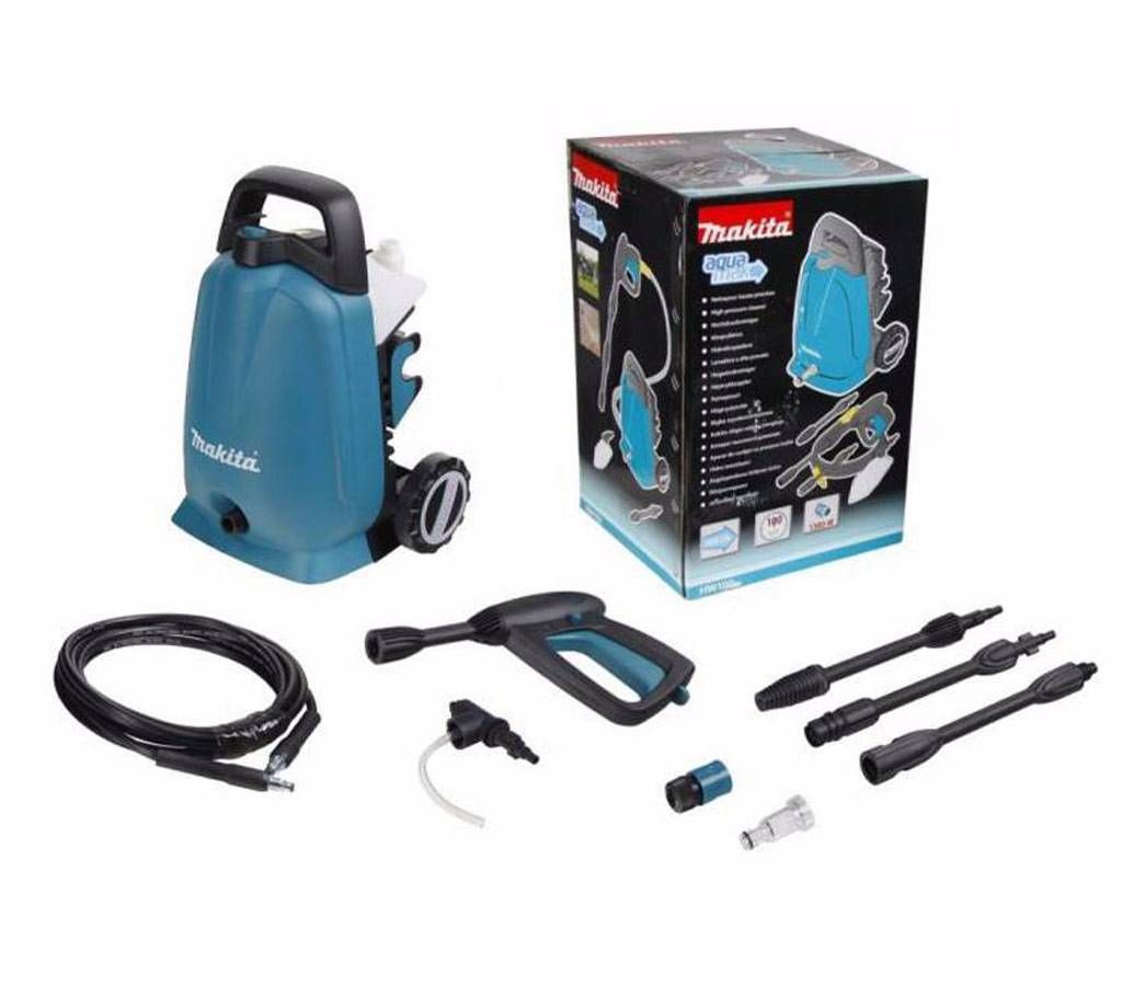 Lightweight and compact power washer 