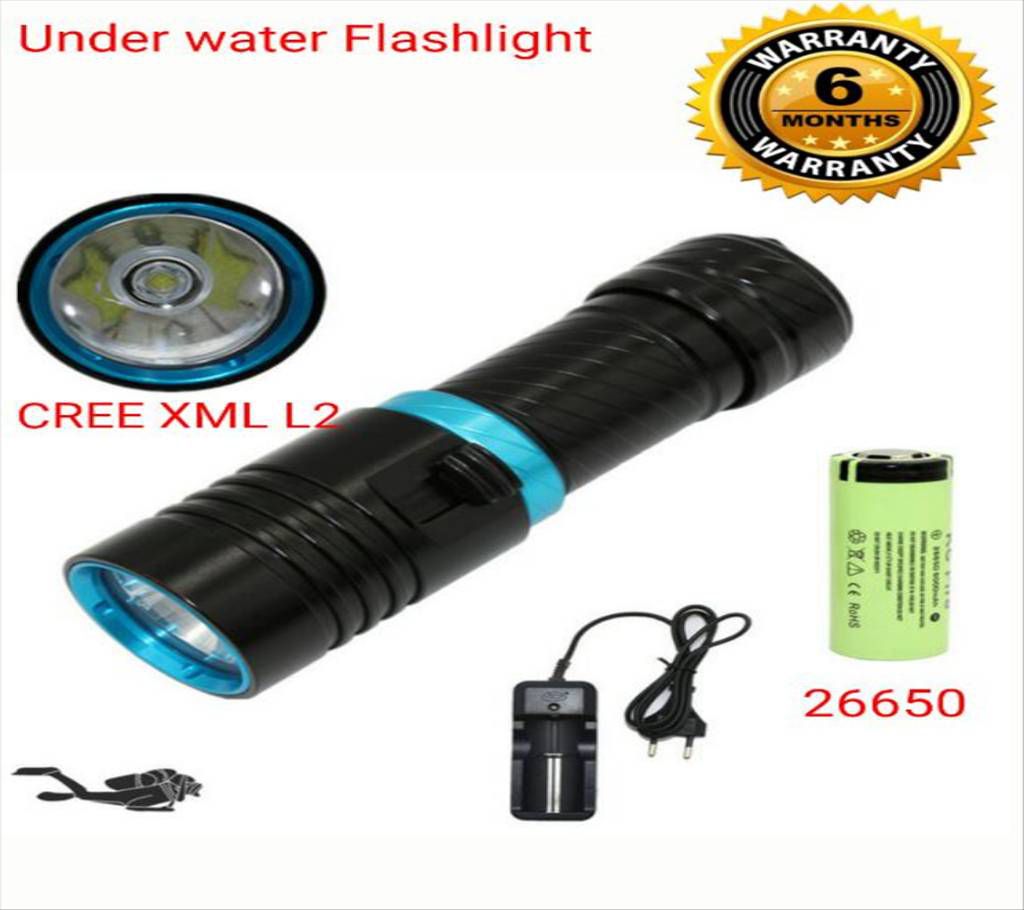 Underwater rechargeable flashlight