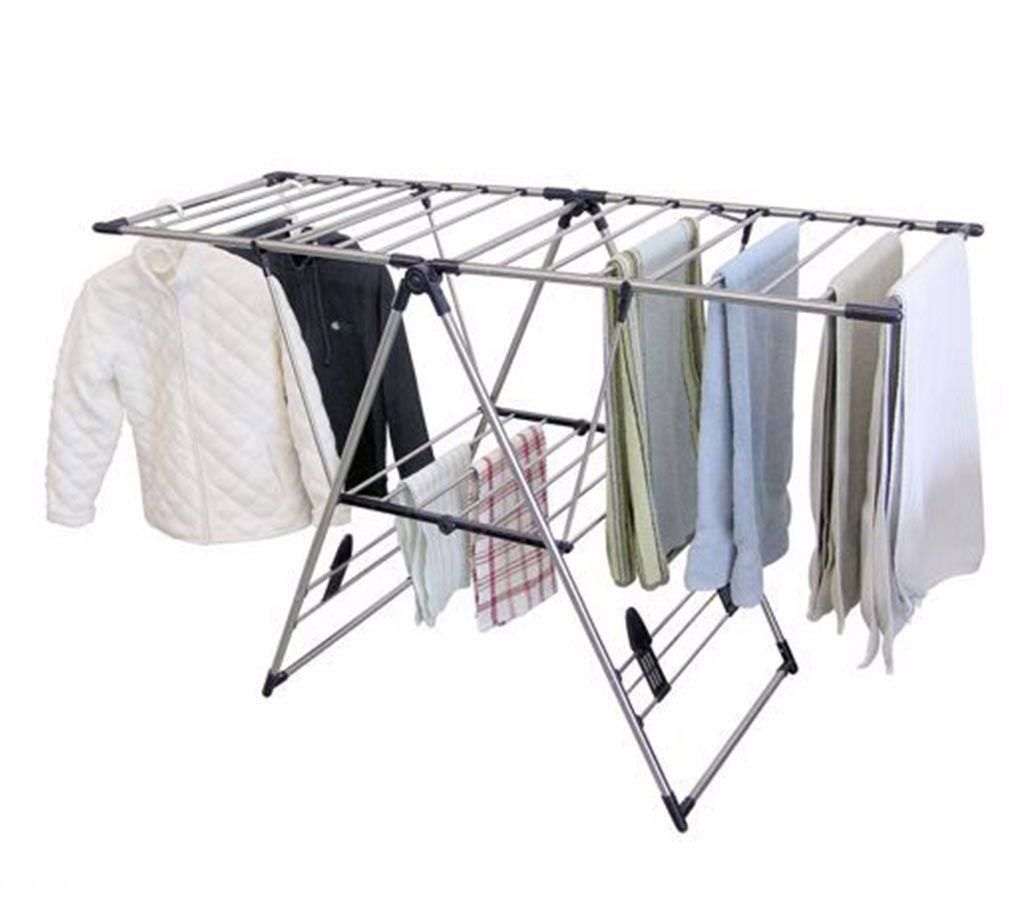 Folding hanger for cloths drying 