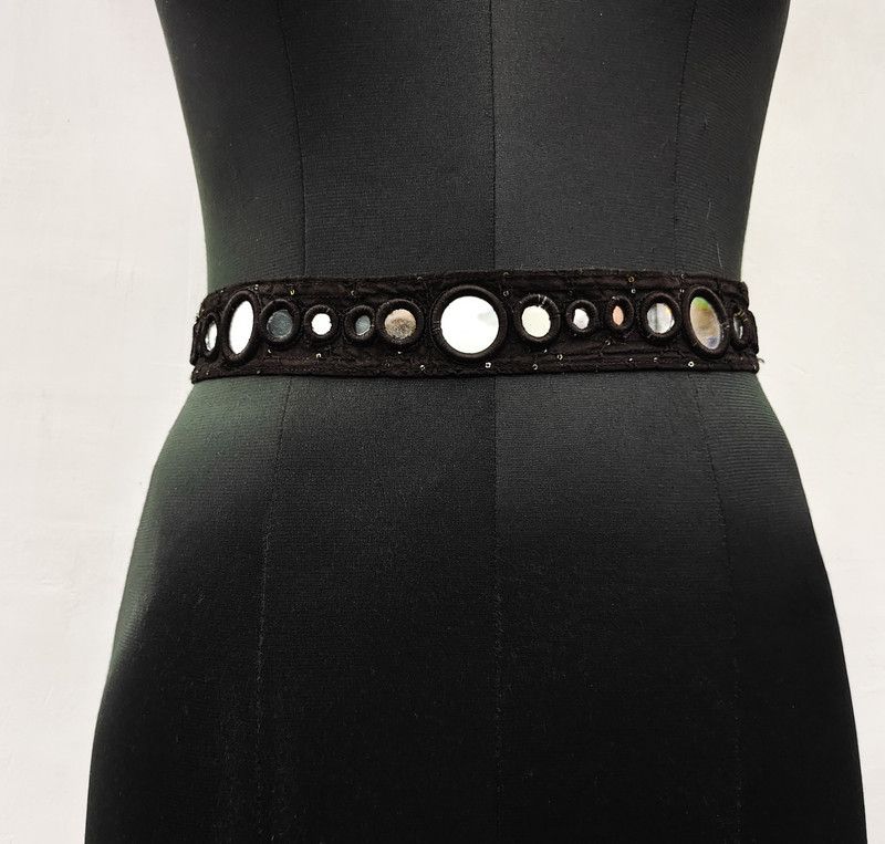 MIRROR BLACK Stone Black Kamarband