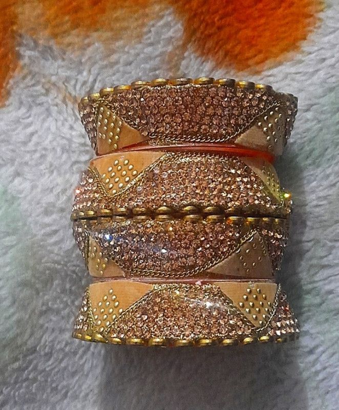 Plastic Kada