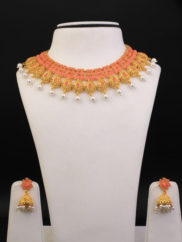 Brass, Alloy Jewel Set  (Gold, Pink)