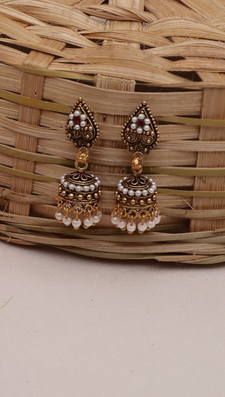 Wedding Traditional Gold Pearl Jhumkas/ Jhumka/ Jhumki Earrings For Women Girls Pearl Alloy, Silver Earring Set