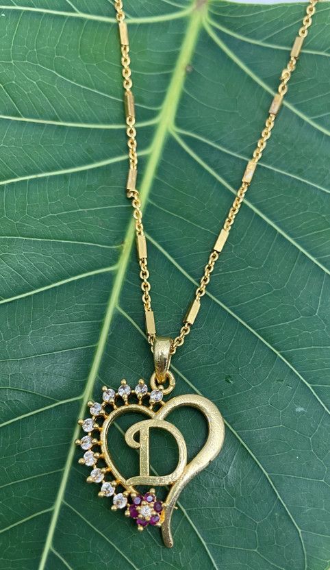 Excellent Finished Valentine's Pink Flower Heart Initial "D" Letter Gold-plated Latest Style Design New Model Cubic Zirconia Alloy Pendant And Mangalsutras Gold-plated Diamond Metal Pendant Set