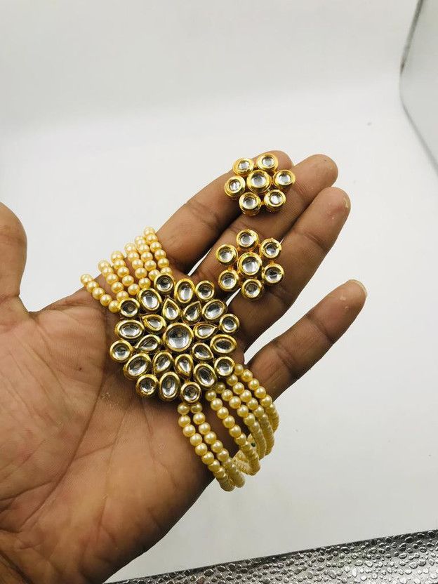 Brass Gold-plated Yellow, White Jewel Set  (Pack of 1)