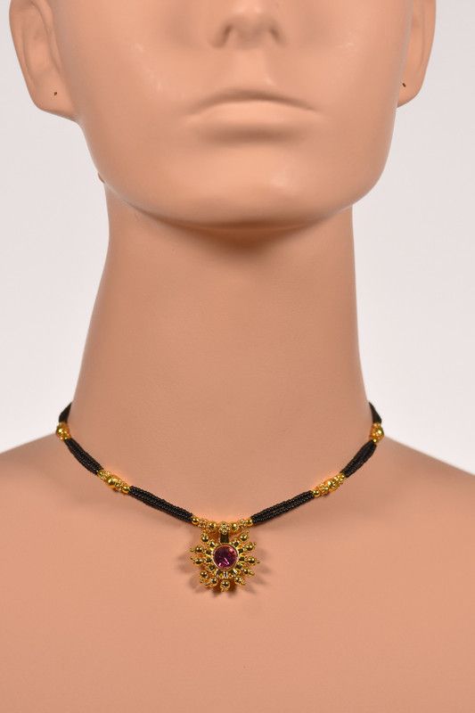 Maharashtrian Tanmani Mangalsutra ‘For The Hero In You’ | Traditional Marathi Mangalsutra With Saaj Pink Pendant Bronze Mangalsutra