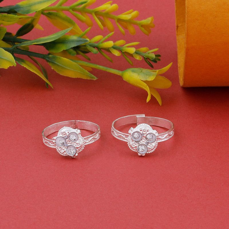 Exclusive New Latest Designs Silver Bichhiya Alloy Toe Ring Alloy Silver Plated Toe Ring Set
