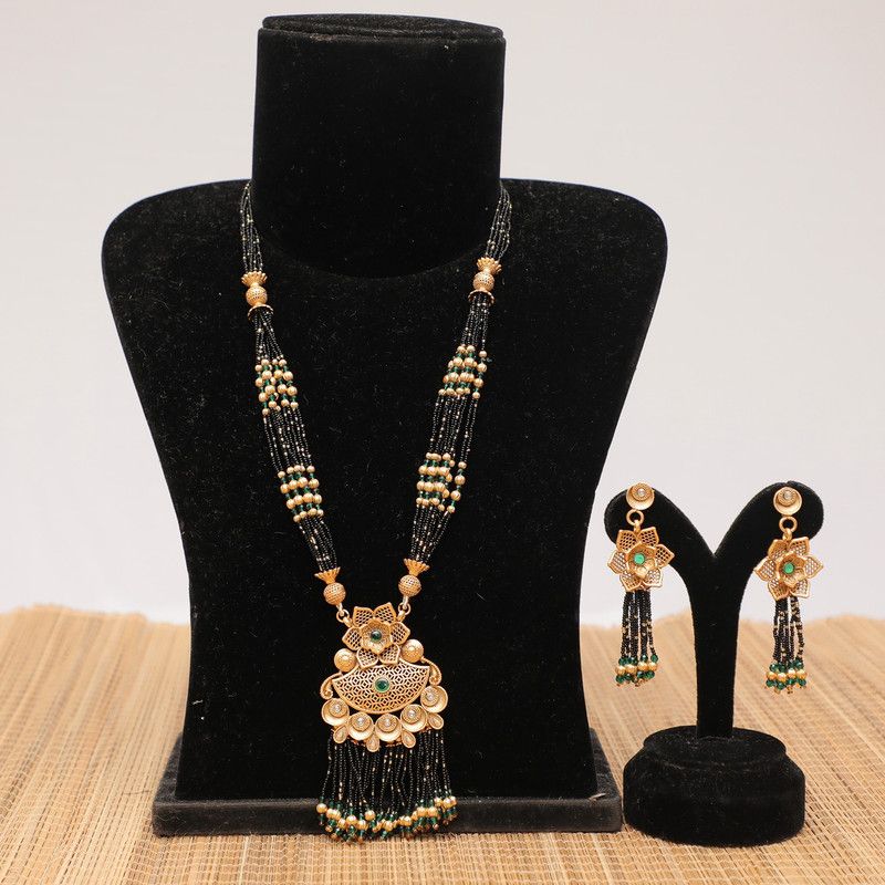 Alloy Jewel Set  (Green, Black)