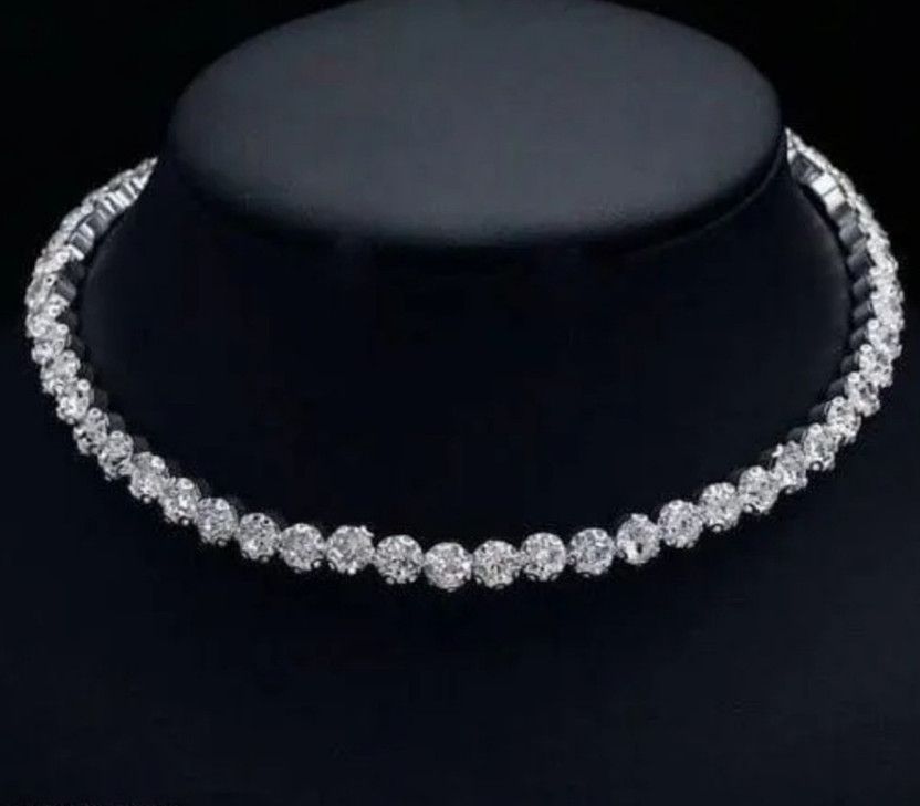 Uma chokar Cubic Zirconia, Diamond Silver Plated Silver Choker
