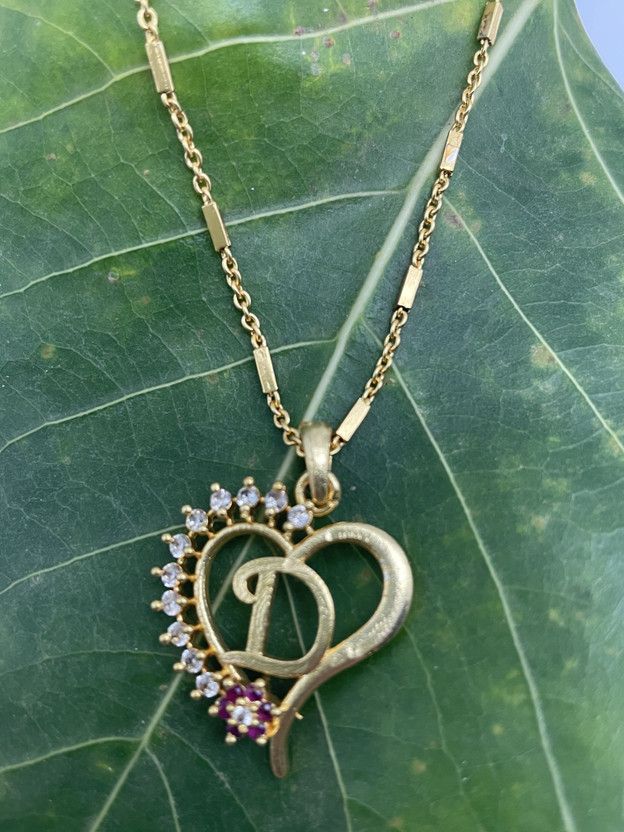 Excellent Finished Valentine's Pink Flower Heart Initial "D" Letter Gold-plated Latest Style Design New Model Cubic Zirconia Alloy Pendant And Mangalsutras Gold-plated Metal Locket Set
