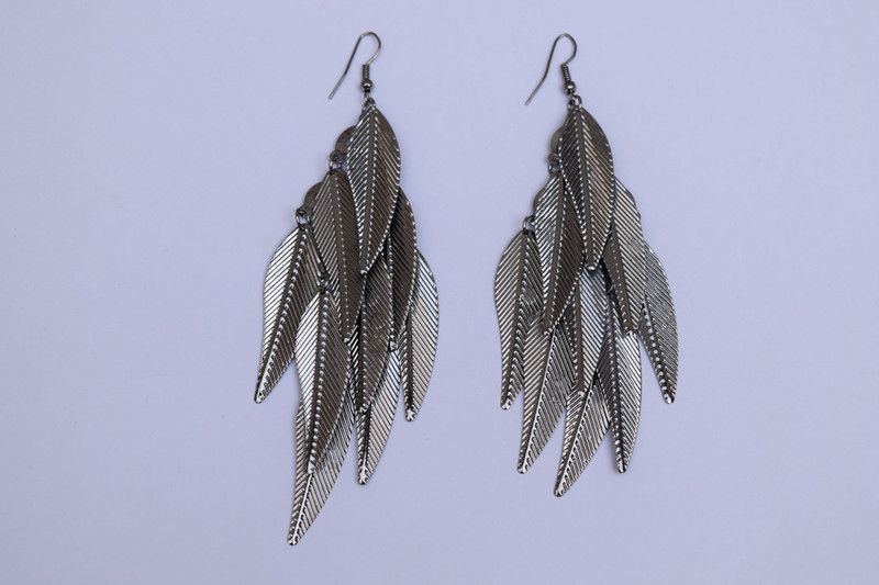 Valentine Cupid Love Matte Black Leaf Bunch Dangler Metal Drops & Danglers