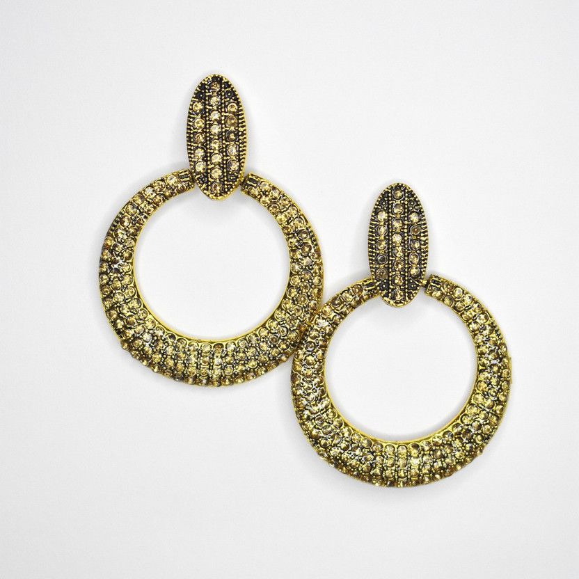 STATEMENT AND STYLISH GOLDEN STONE STUDDED EARRING FOR WOMEN AND GIRLS. Metal Stud Earring