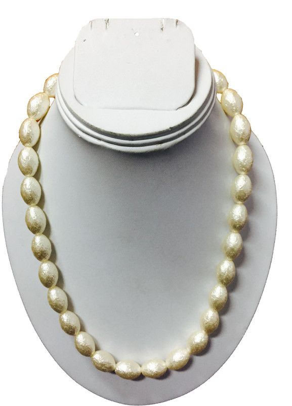 pearl white oval mala Shell Necklace