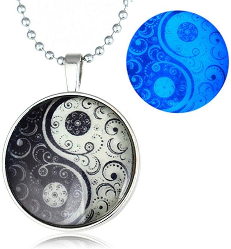 Glow in The Dark yin yang Pendant Chain Latest Western Silver Plated matinee Length Necklace Silver Alloy Pendant